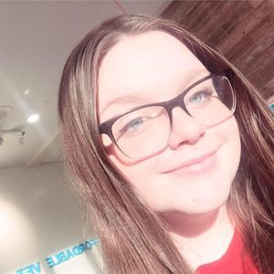 Meet your Posher, Kaylie